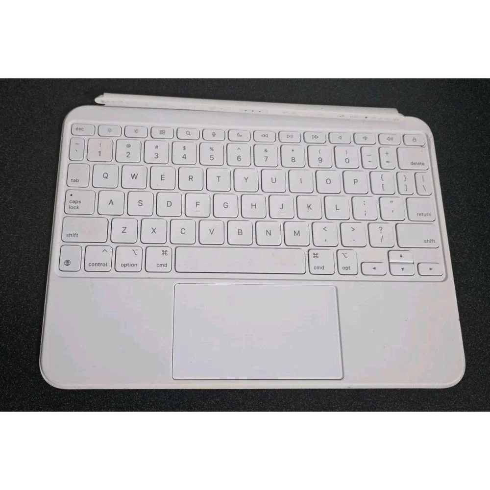 Apple Magic Keyboard for iPad 10th Gen. US English EUC